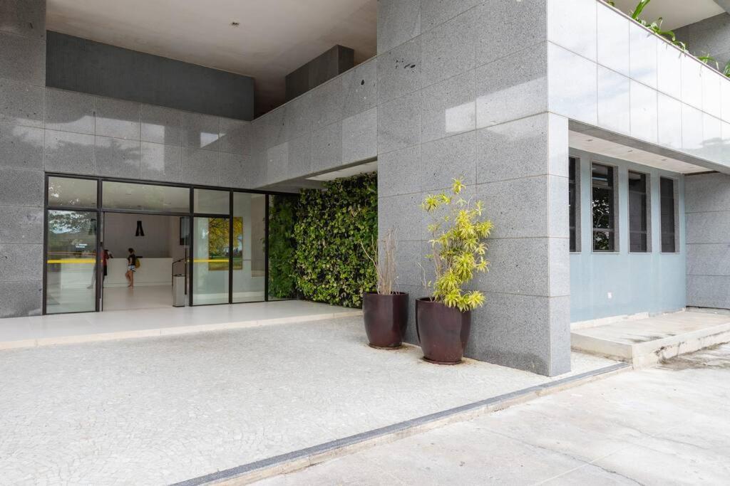Vista De Cinema Do 19 Andar Da Barra Da Tijuca - Portaria 24h, Estacionamento, Wi-fi 35mbps, Ar Condicionado - Banheiro Recem Reformado Apartamento